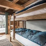 Lafort Avec Sauna 度假居