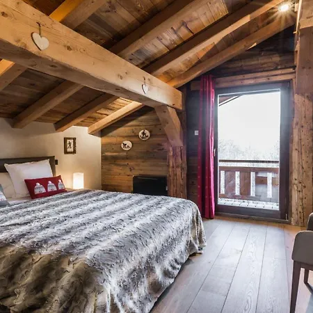 Charmant chalet Lafort avec sauna Hébergement de vacances Val-dʼIsère